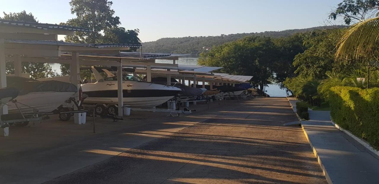 Apartamento Do Lago, Com Churrasqueira Privativa , Cozinha , Internet Banda Larga, Rampa Barco E Jet, Pesqueiro - B101 Caldas Novas Dış mekan fotoğraf