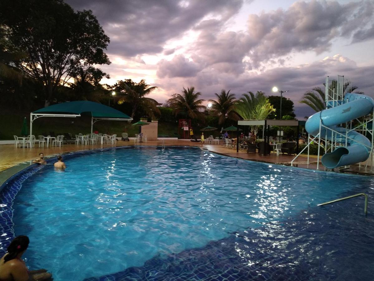 Apartamento Do Lago, Com Churrasqueira Privativa , Cozinha , Internet Banda Larga, Rampa Barco E Jet, Pesqueiro - B101 Caldas Novas Dış mekan fotoğraf